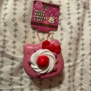 ✨EXTREMELY RARE✨ Sanrio Hello Kitty Sweets Cafe Pink Squishy